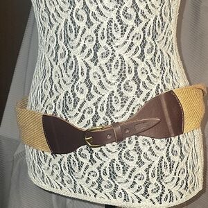Levi's Wide Elastic Belt Tan‎ Brown bovine Leather Accent Adjustable Waist Belt